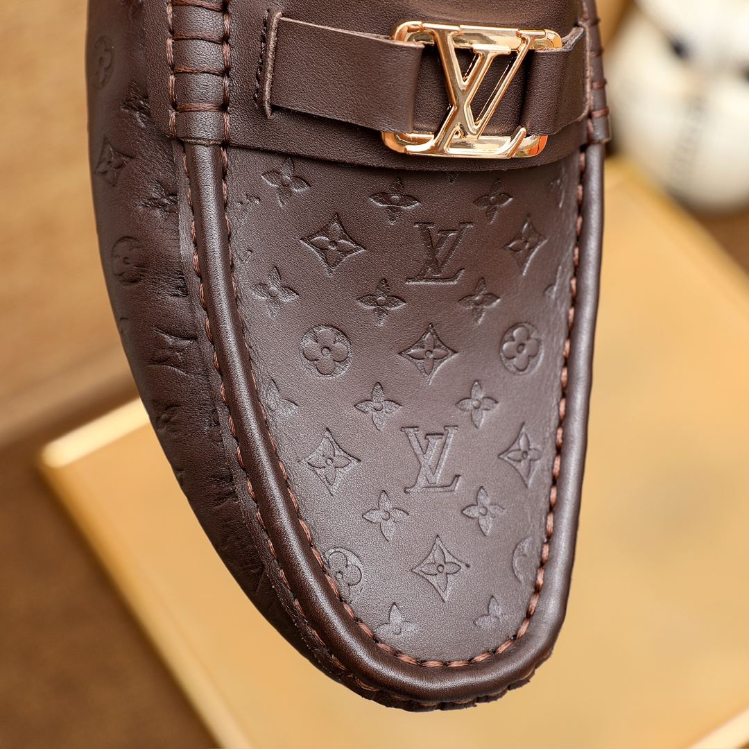 Louis Vuitton Low Shoes